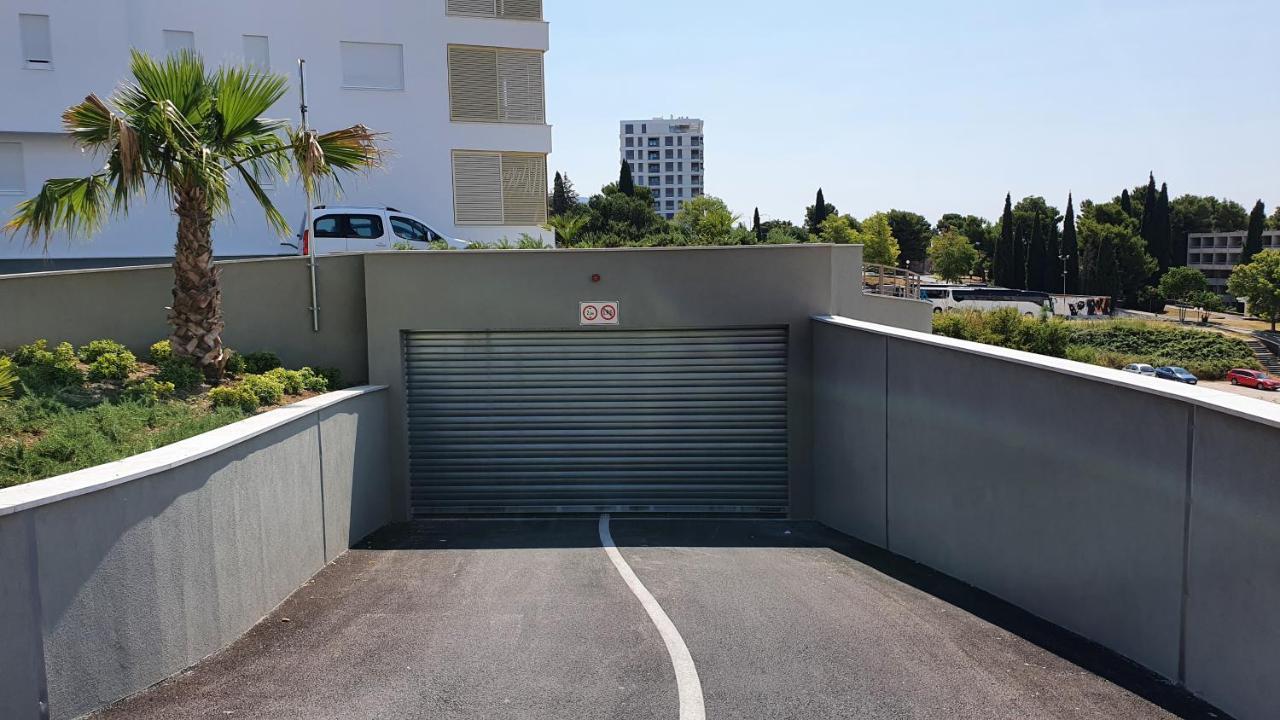 Luxury Apartment 4Seasons With Garage Spalato Esterno foto