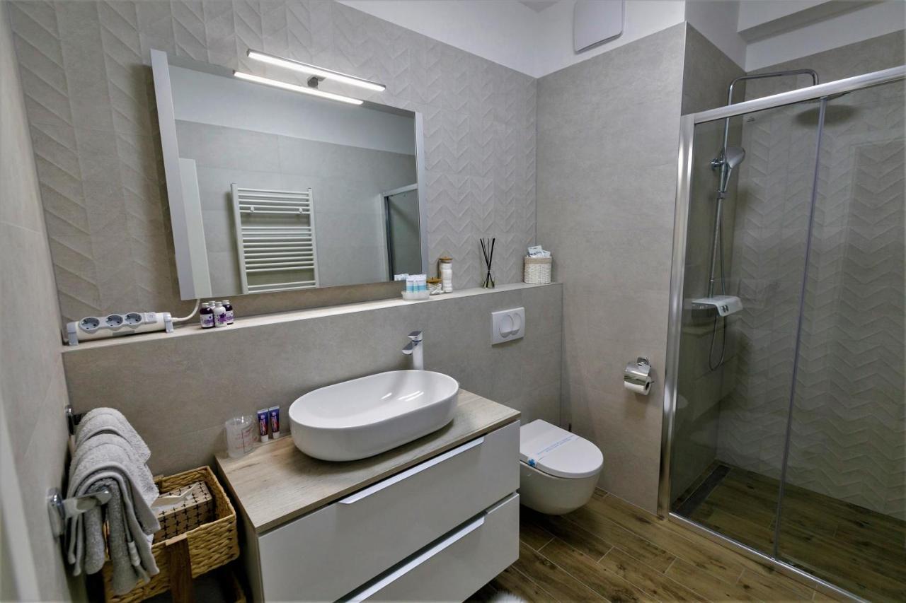 Luxury Apartment 4Seasons With Garage Spalato Esterno foto